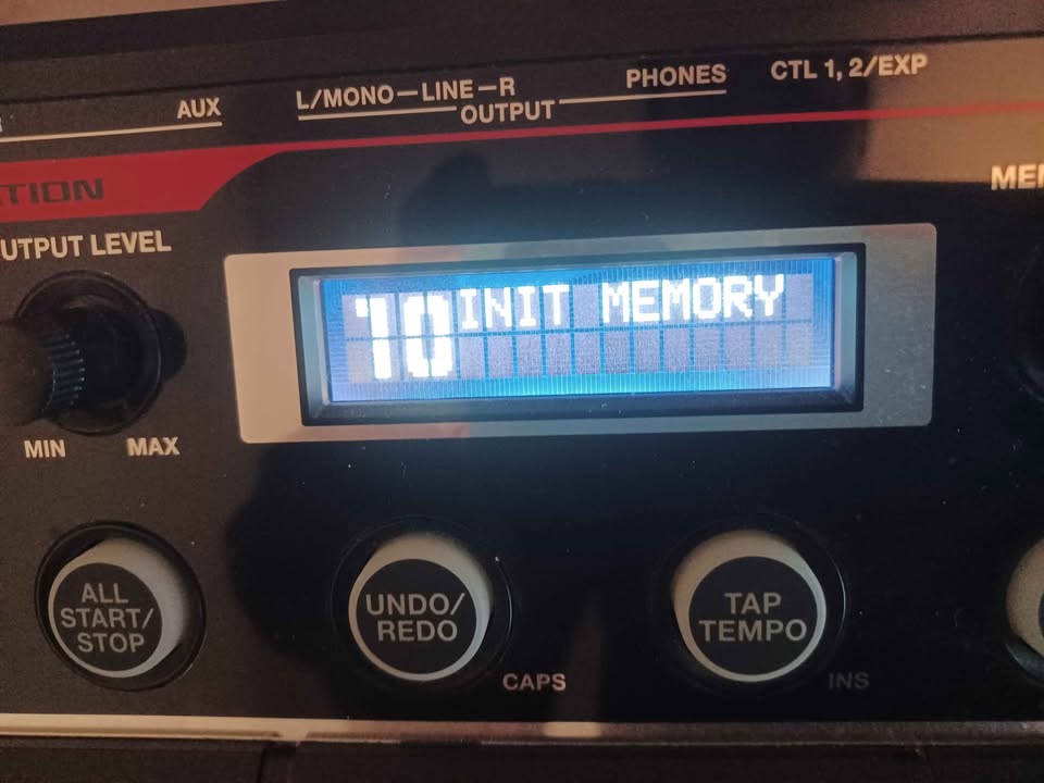 GEAR: Boss RC-505 5-channel audio looper w/ midi