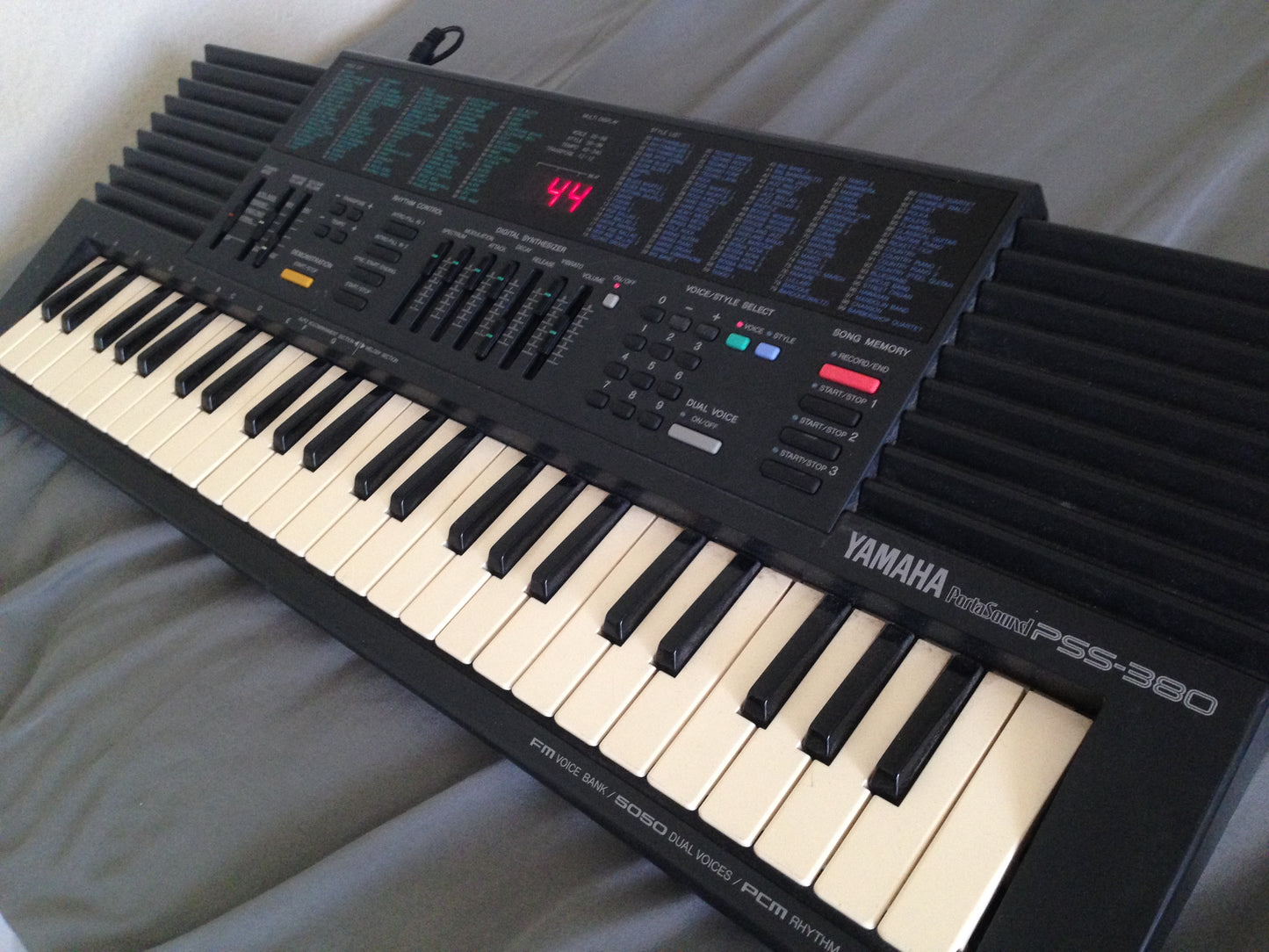 GEAR: Yamaha PSS-380 FM Synth w/ Editable FM Voices